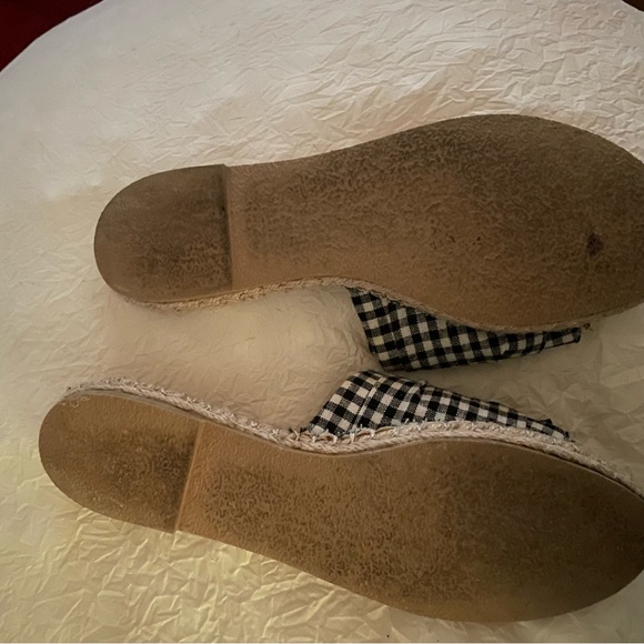 Olivia Miller sandal slide 8 plaid - Picture 2 of 3